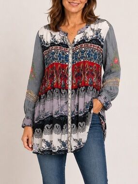 All About Her Embroidered Long Sleeve Button Down Tunic Size M Gray Floral Boho